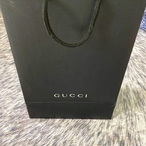 Gucci paper bag with tissue paper
